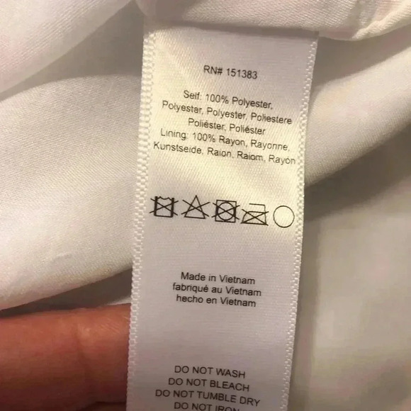 Anthropologie Current Air sleeveless button down top. - Picture 12 of 13